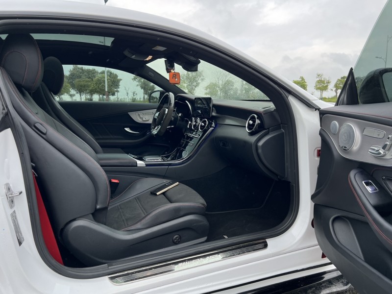 盐城21年奔驰AMG4