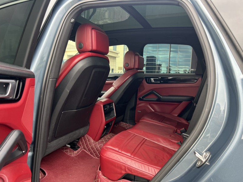 鹽城18年保時捷卡宴5