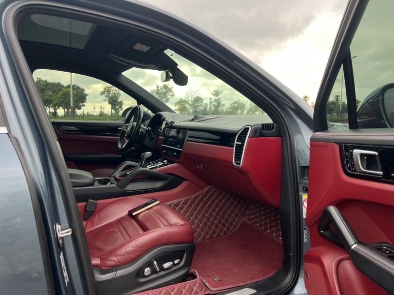 鹽城18年保時捷卡宴6