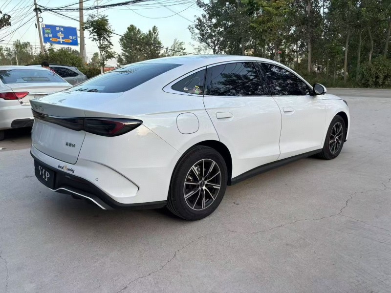 徐州25年比亚迪海豹7