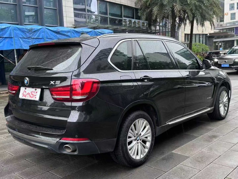 佛山17年宝马X57
