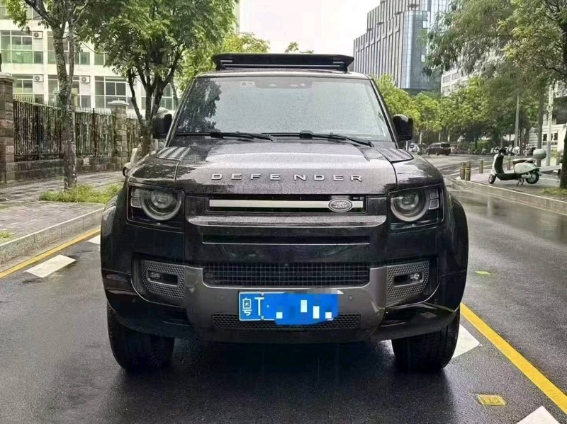 深圳23年路虎衛士1