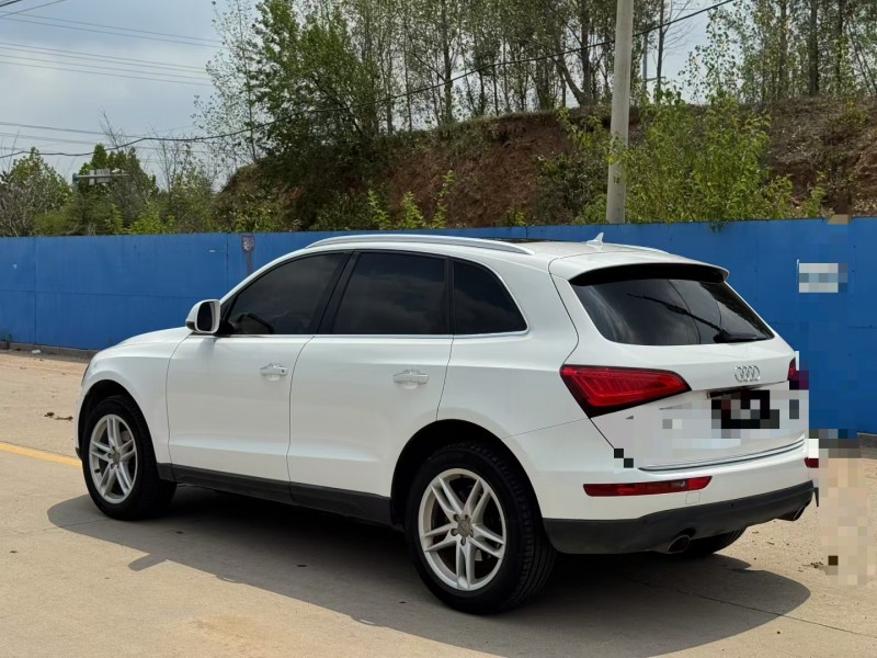 青岛16年奥迪Q57