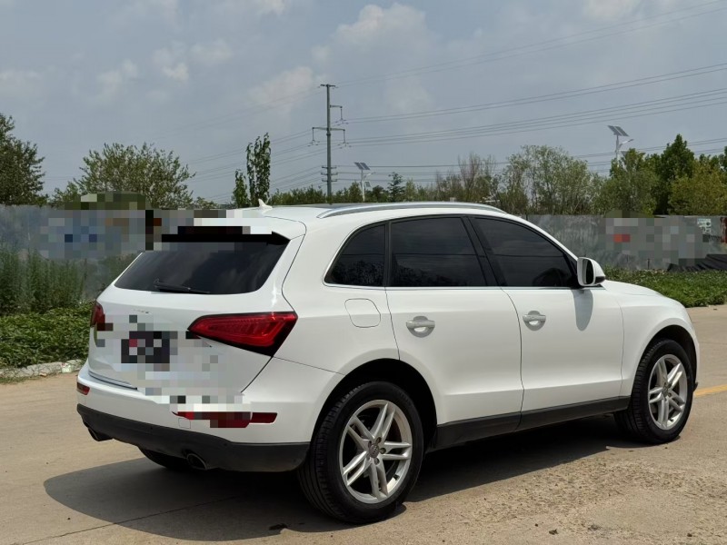 青岛16年奥迪Q58