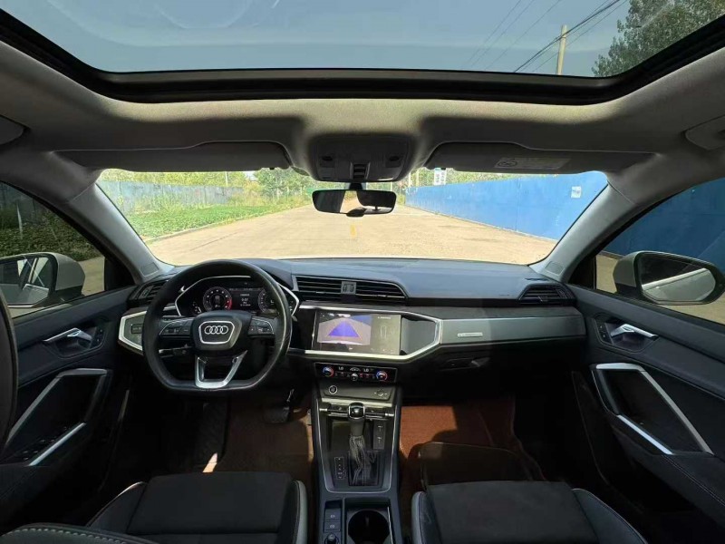 青岛23年奥迪Q34