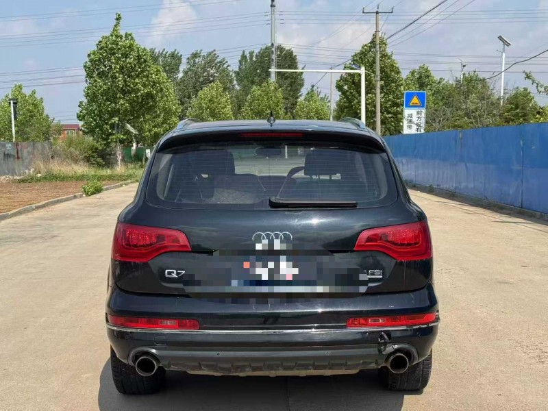 青岛14年奥迪Q79