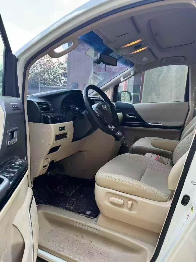 濟南12年豐田埃爾法4