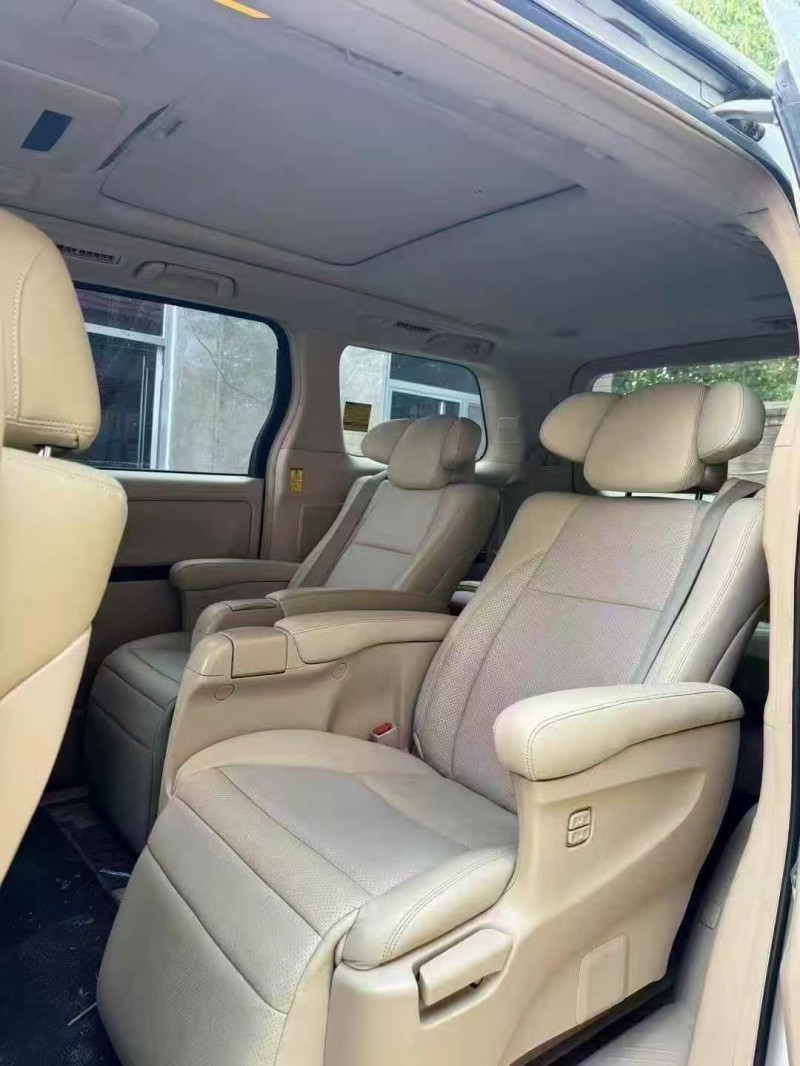 濟南12年豐田埃爾法6