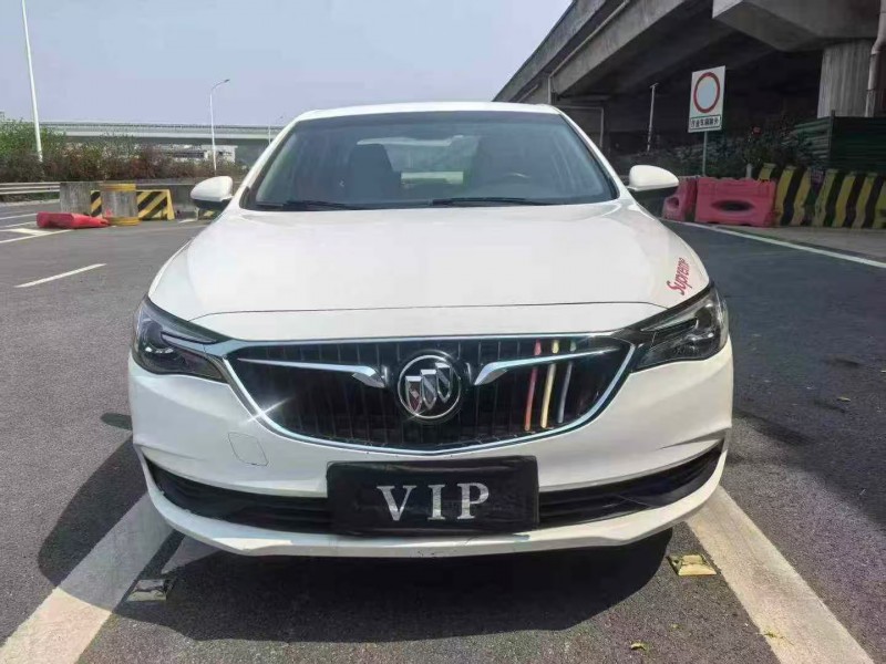 廣州18年別克英朗1