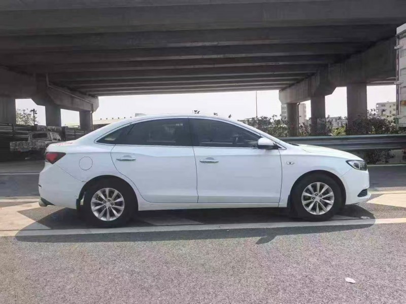 廣州18年別克英朗4