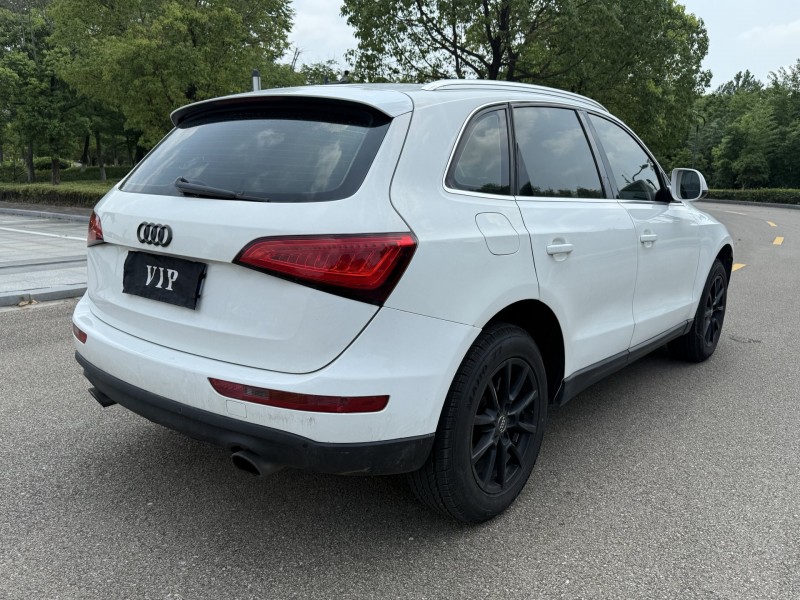 盐城13年奥迪Q58