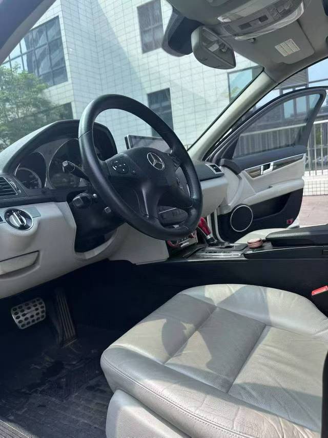 佛山11年奔驰C8