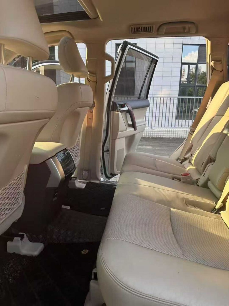 佛山19年豐田普拉多6