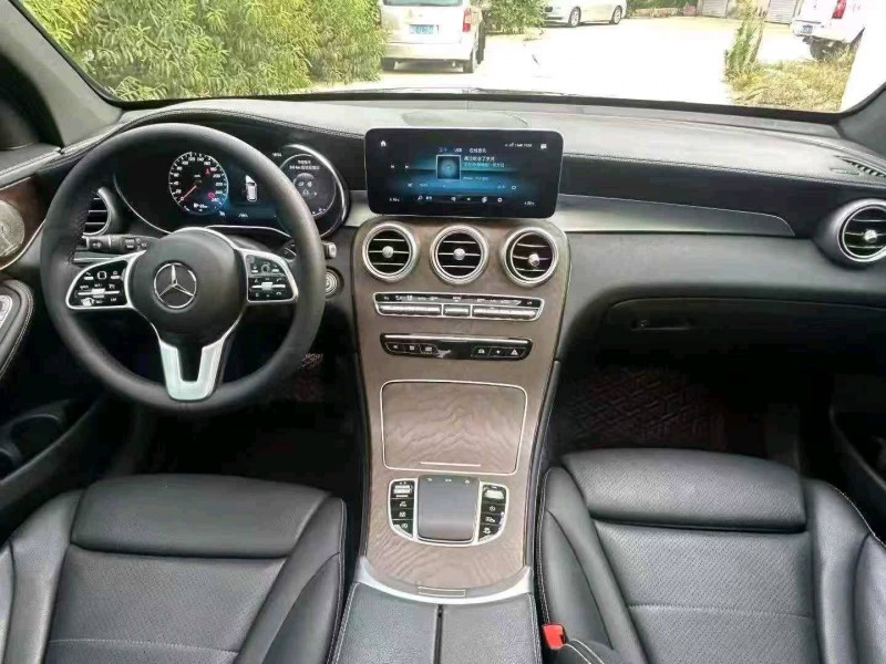 青岛20年奔驰GLC4