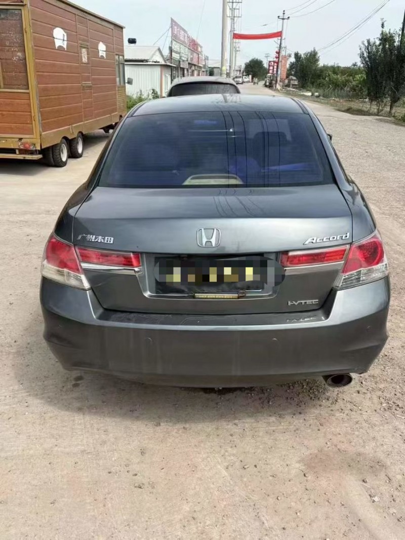 天津12年本田雅阁3