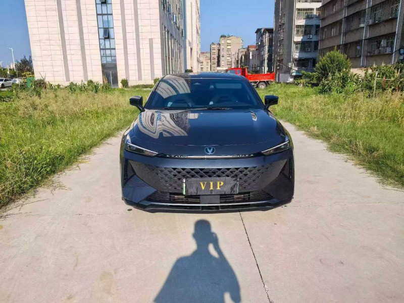 襄陽24年長安汽車UNI1