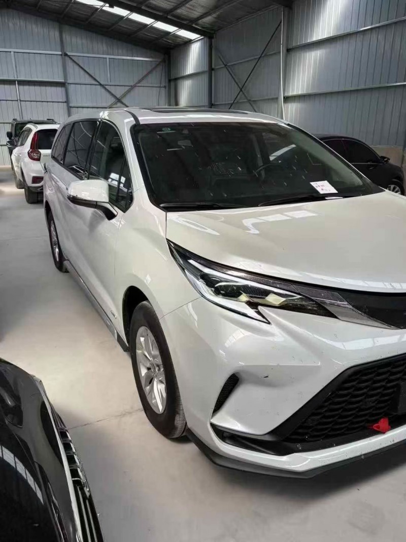 天津25年豐田格瑞維亞5