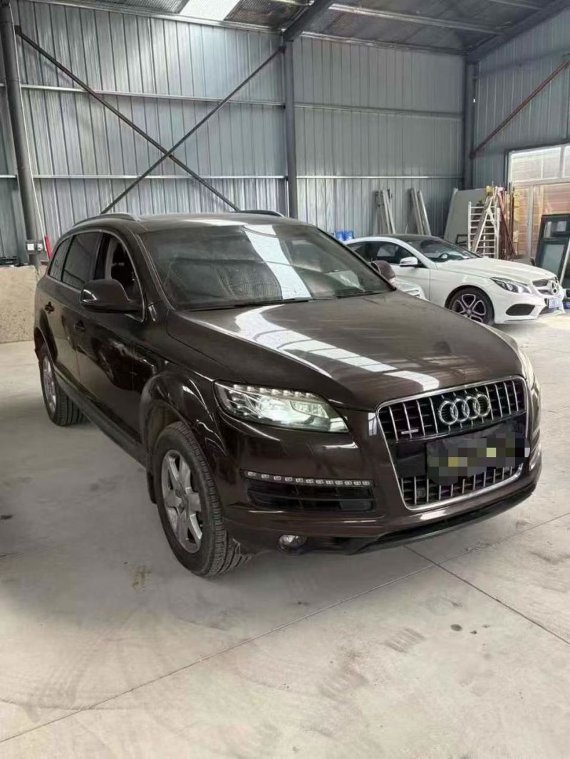 天津15年奥迪Q74