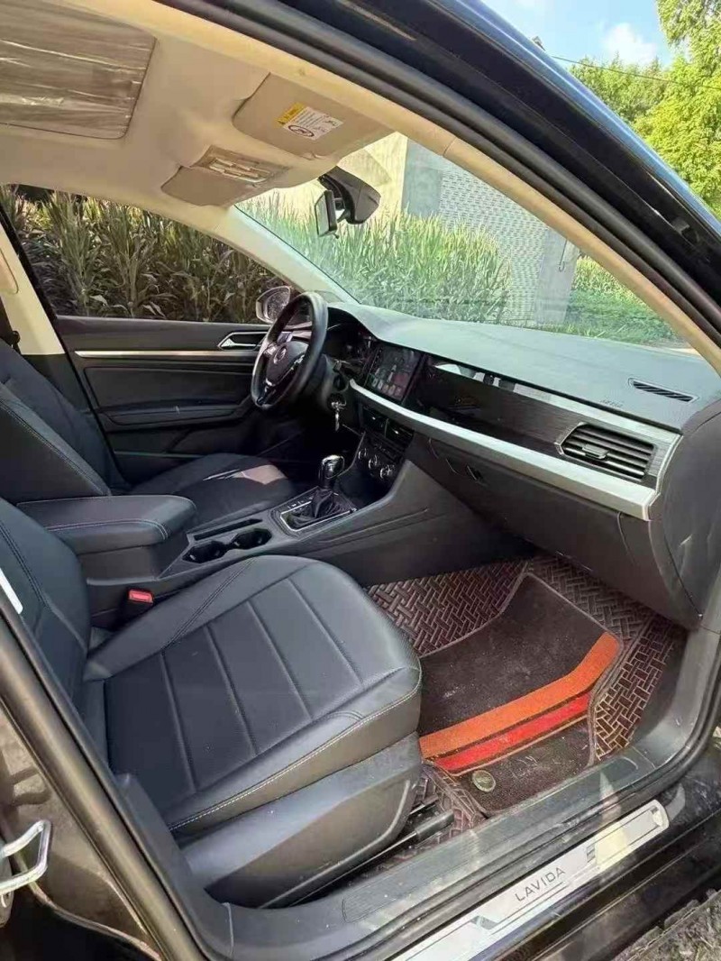 十堰22年大众朗逸4