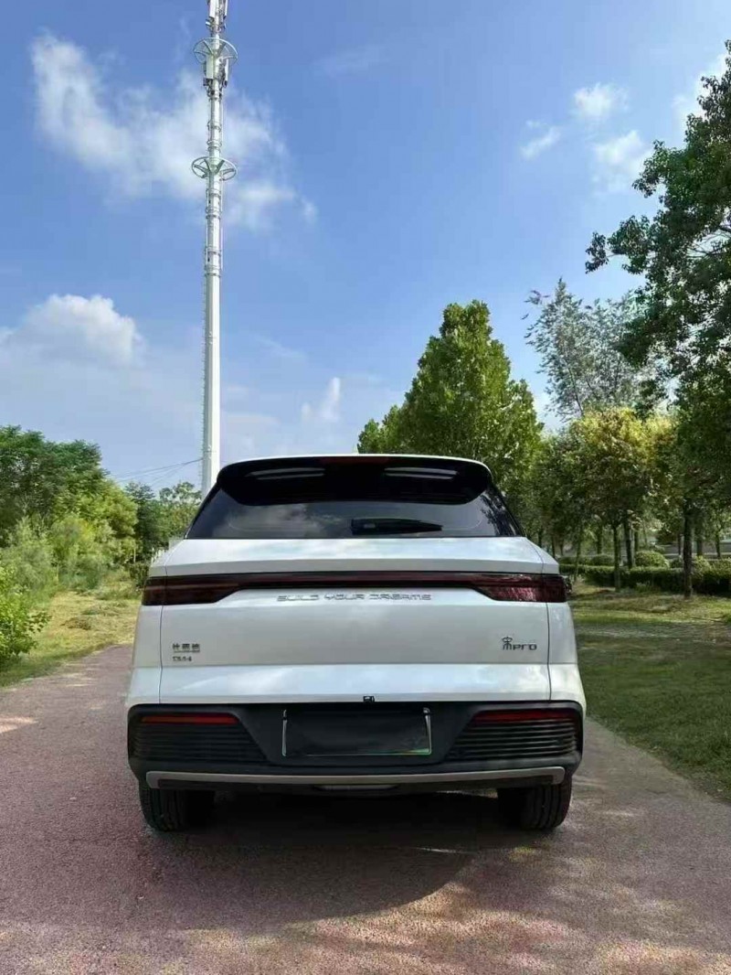 青岛24年比亚迪宋9