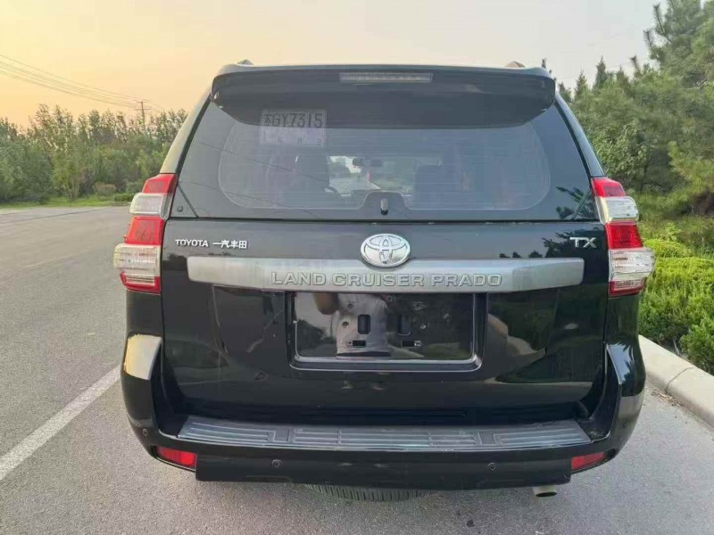 淄博17年豐田普拉多9