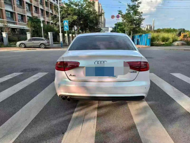 南宁15年奥迪A4L9