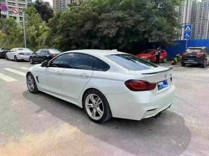 南宁16年宝马4系8