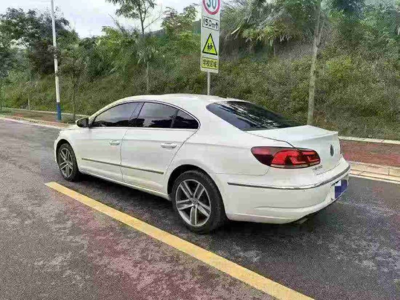 南宁13年大众CC8