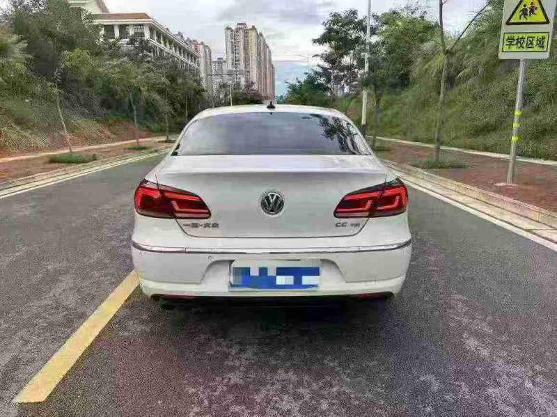 南宁13年大众CC9