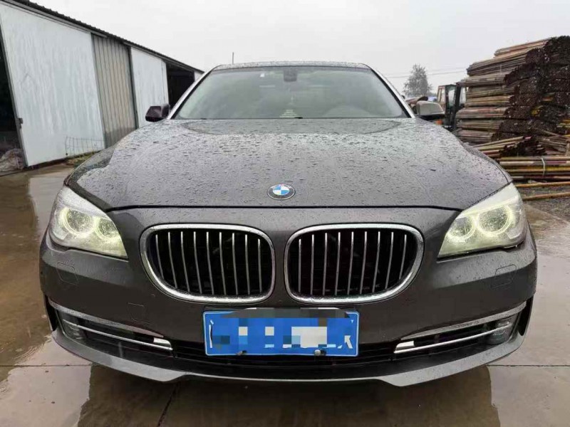 濟南13年寶馬7系1