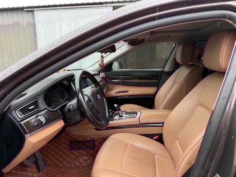 濟南13年寶馬7系5