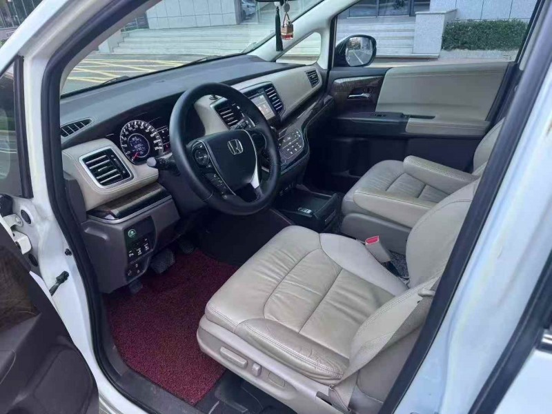 青岛16年本田奥德赛8