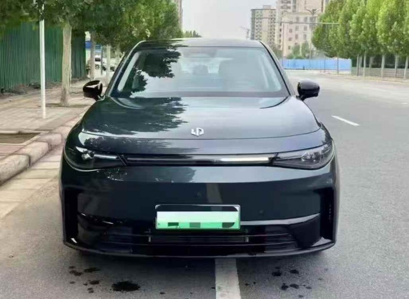 秦皇島25年零跑汽車C011