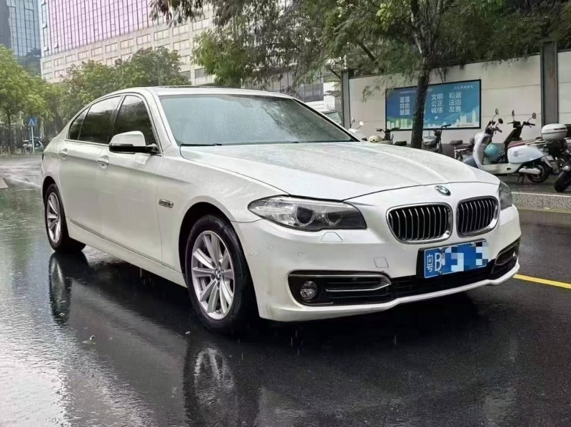 深圳16年宝马5系3