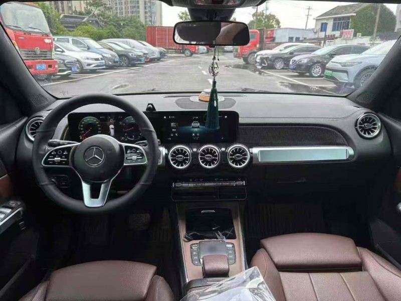 台州22年奔驰GLB4