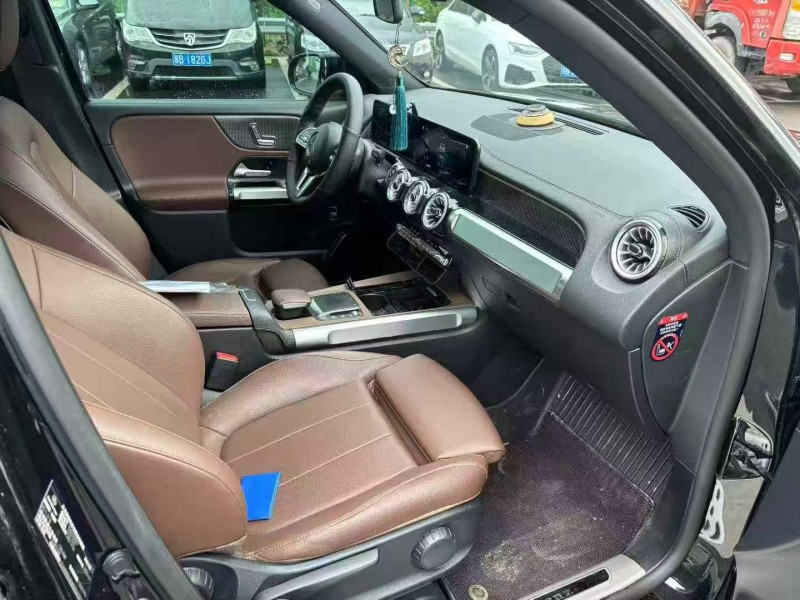 台州22年奔驰GLB8