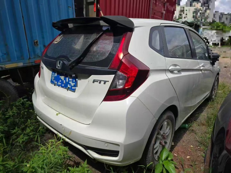 广州18年本田飞度8