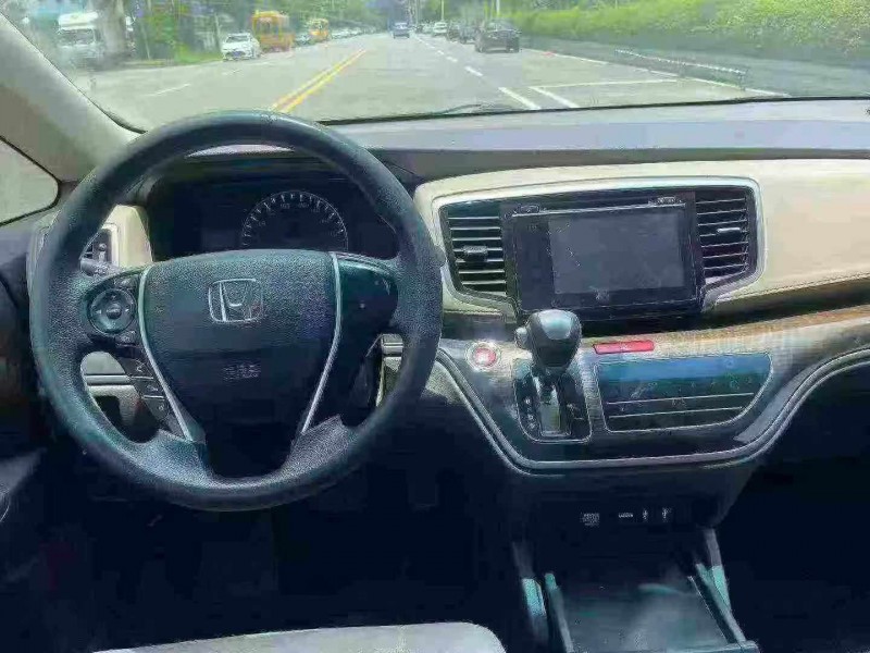 深圳17年本田奥德赛4