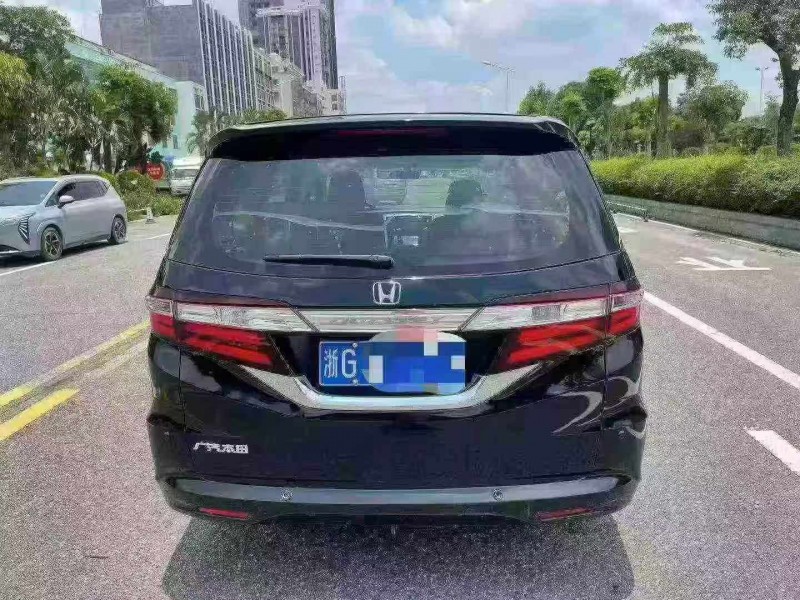 深圳17年本田奥德赛9