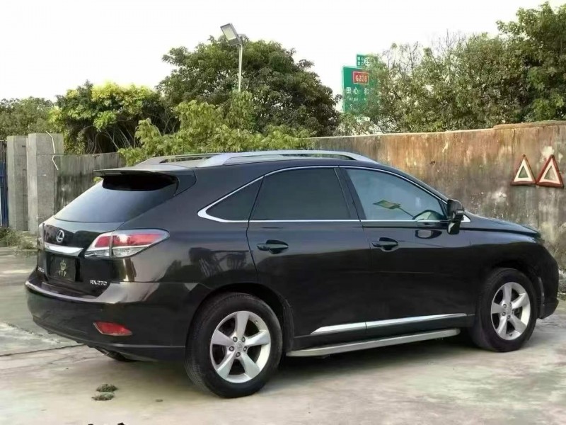 东莞13年雷克萨斯RX8