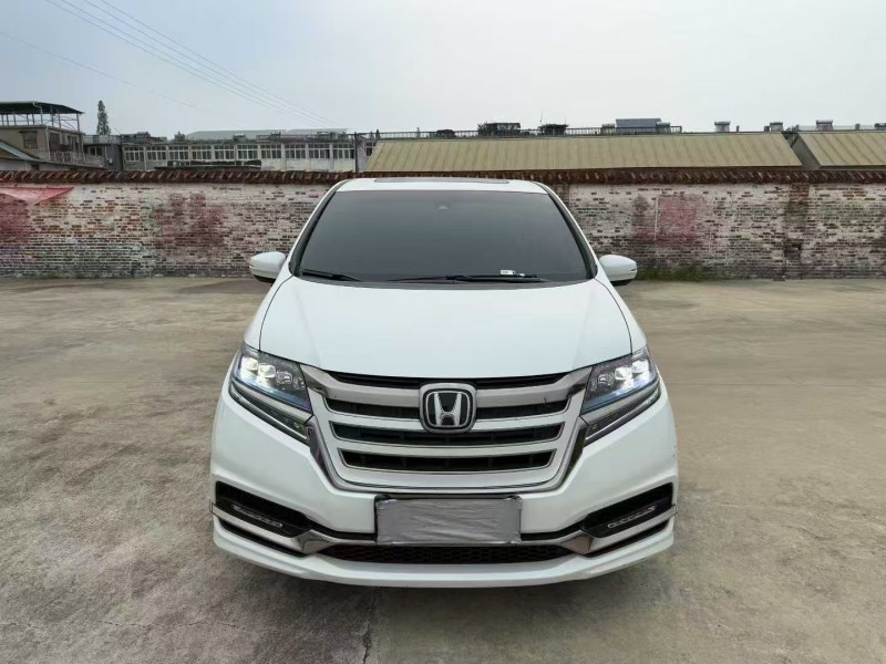 徐州21年本田艾力绅1