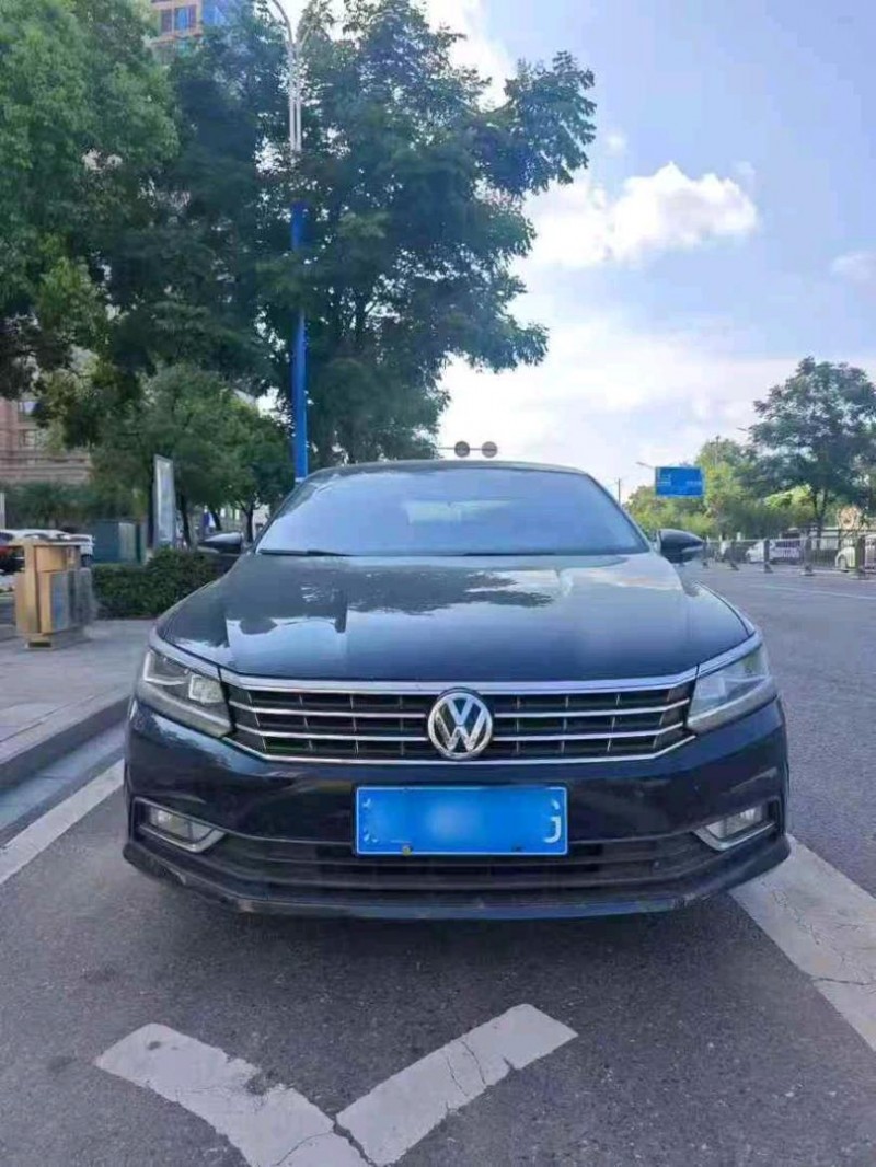 景德鎮17年大眾帕薩特1