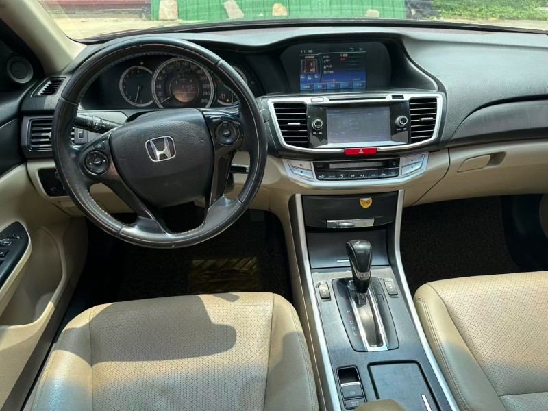 枣庄14年本田雅阁5