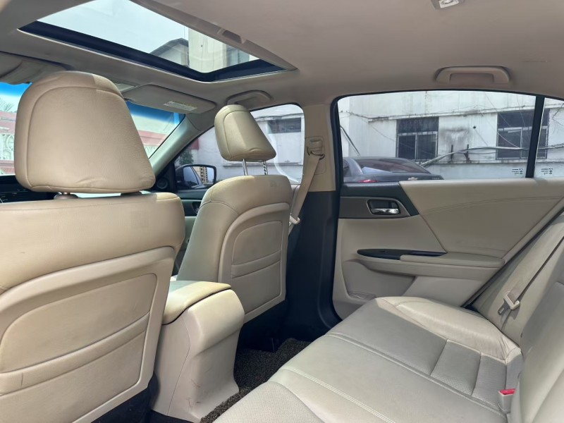 枣庄14年本田雅阁6