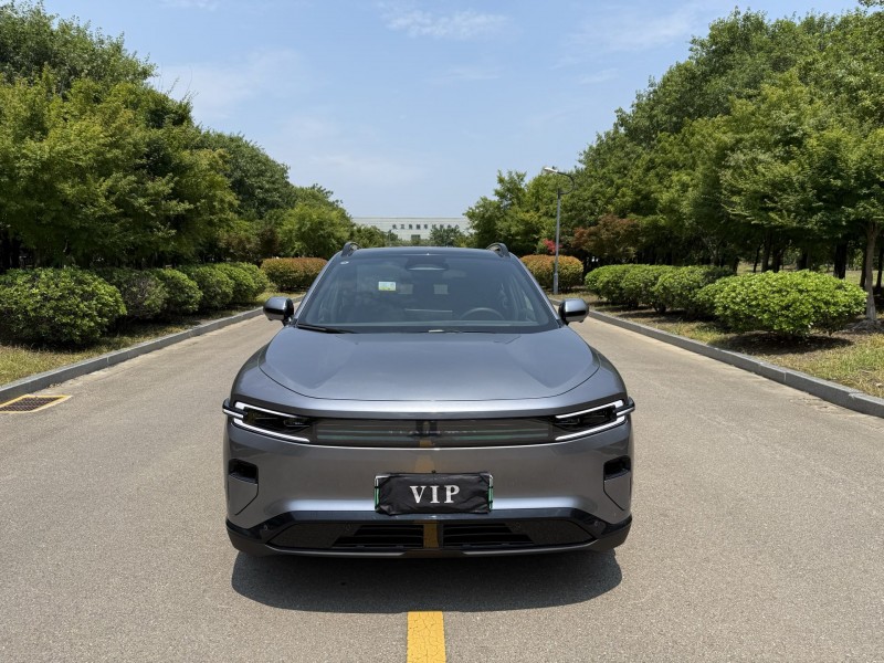 鹽城25年長安汽車啟源1