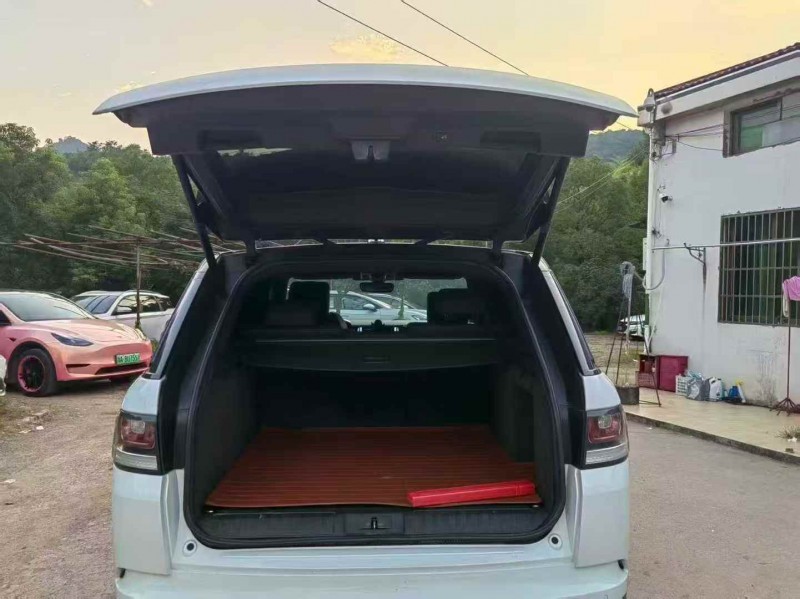 温州14年路虎揽胜运动7