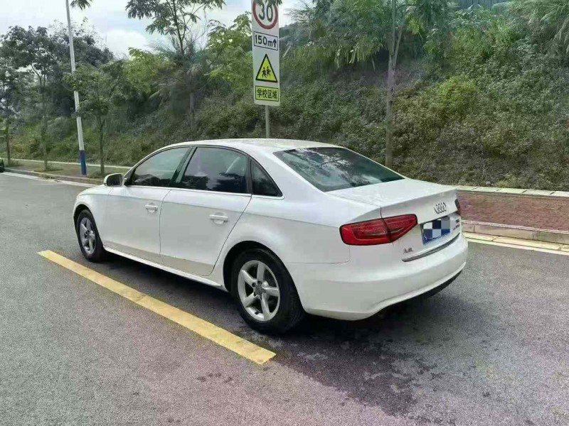 南宁13年奥迪A4L8
