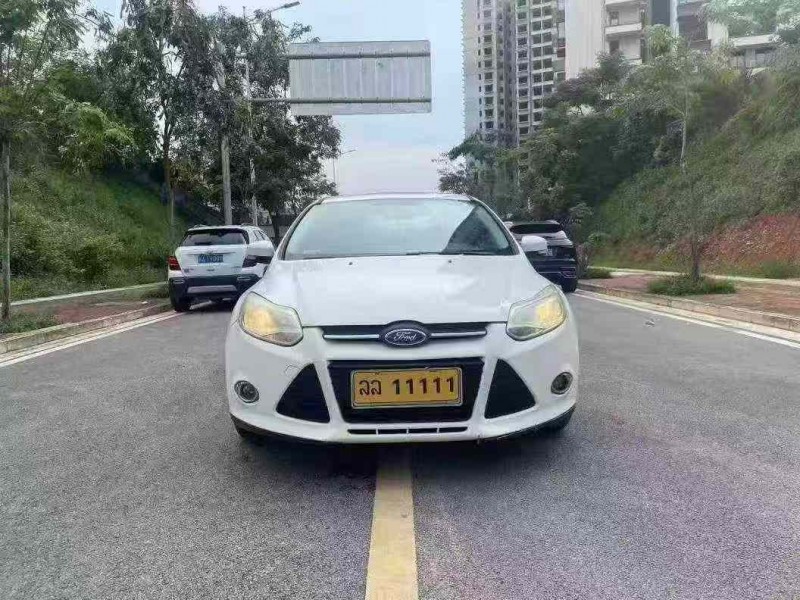 南宁15年福特福克斯1