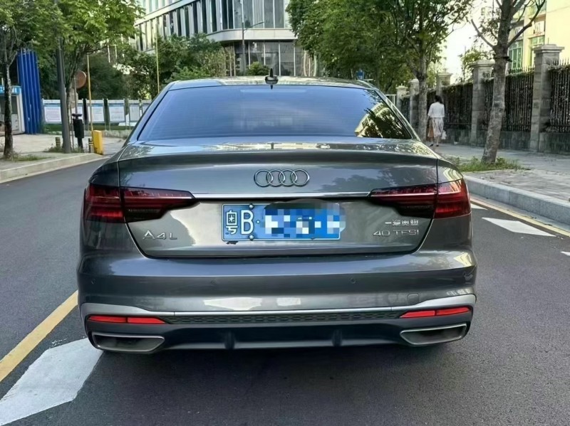 深圳23年奥迪A4L9