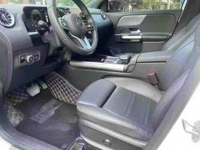 南宁23年奔驰GLA4